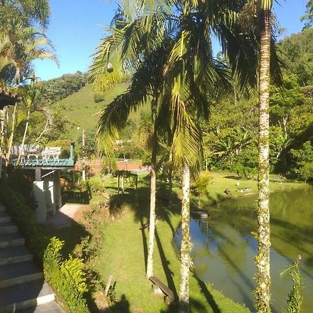 Chacara Ladeira De Pedra Villa Salesópolis Екстериор снимка